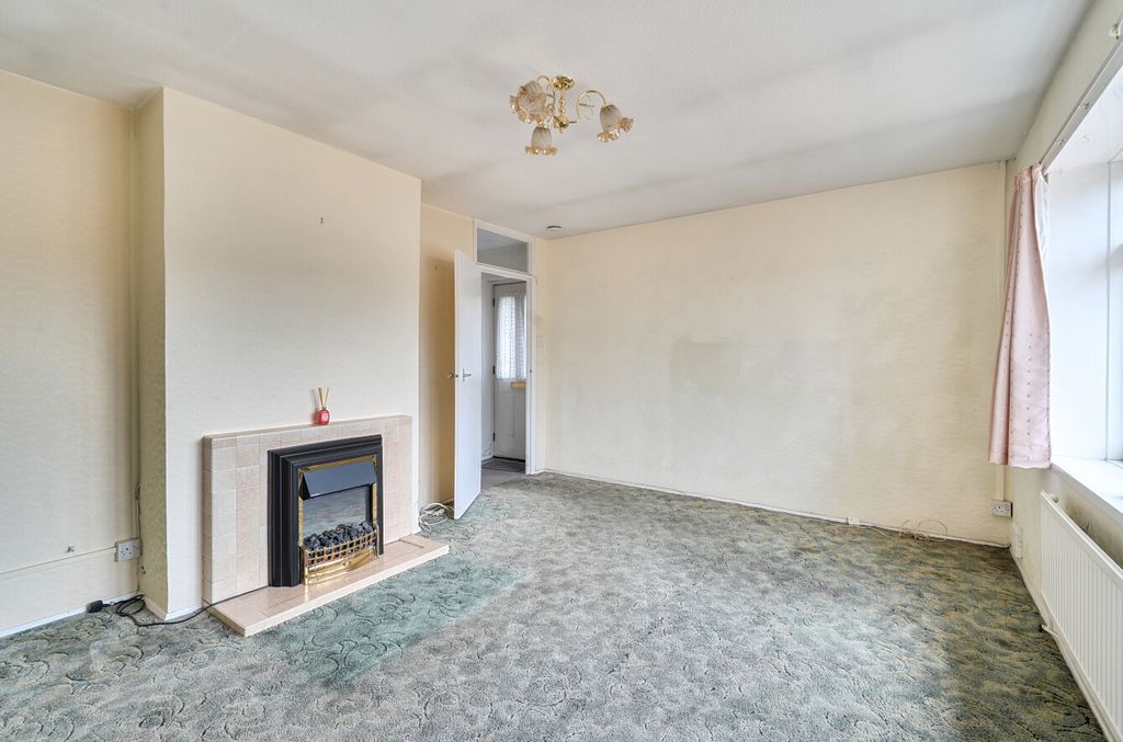 Property photo 2 of 13 2