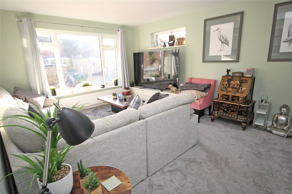 Property photo 3 of 16 Picture No. 05