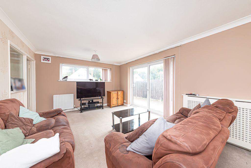 Property photo 2 of 14 2