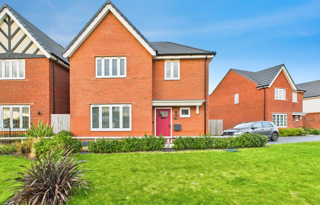 Property photo 1 of 33