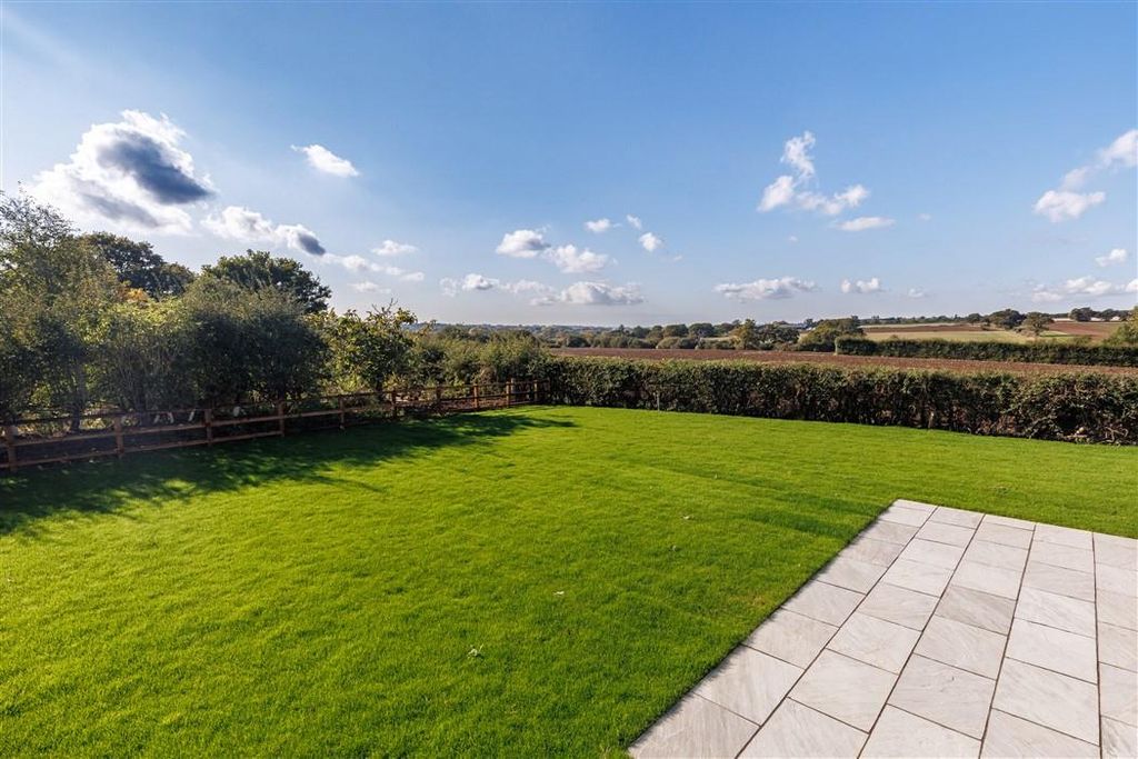 Property photo 3 of 17 4 Meadow Views (37).Jpg