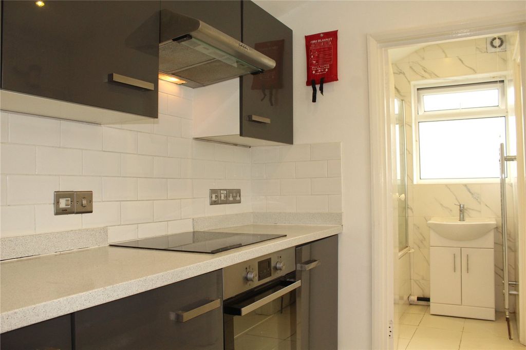 Property photo 2 of 11 Picture No. 09