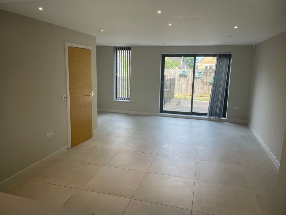 Property photo 2 of 12 Jpg