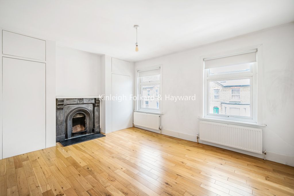 Property photo 2 of 15 96Bfccea-4d60-4A4E-8