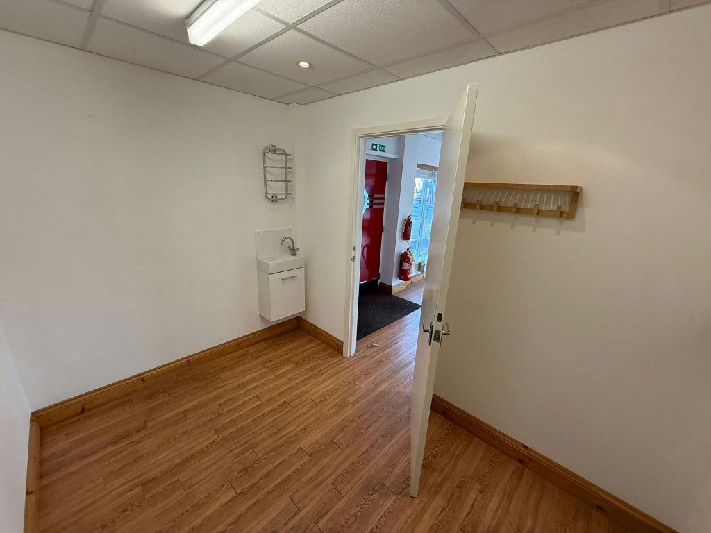 Property photo 2 of 10 Whatsapp Image 2025-12-22 At 12.46.21.Jpeg