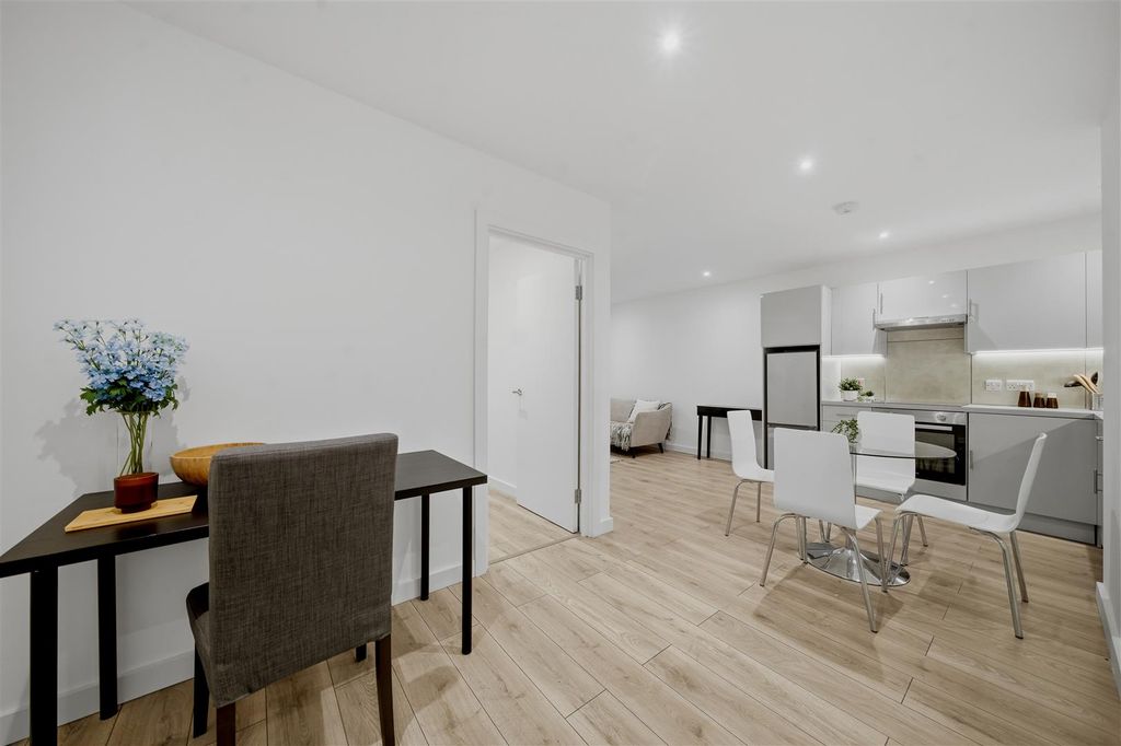 Property photo 3 of 19 7.Jpg