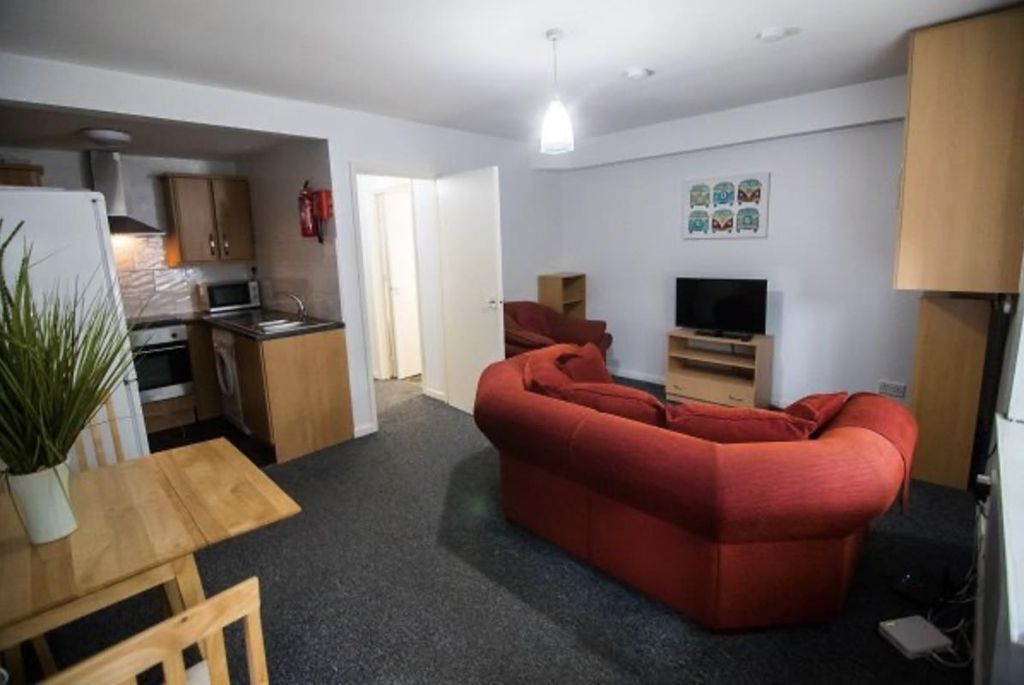 Property photo 2 of 9 2.Png