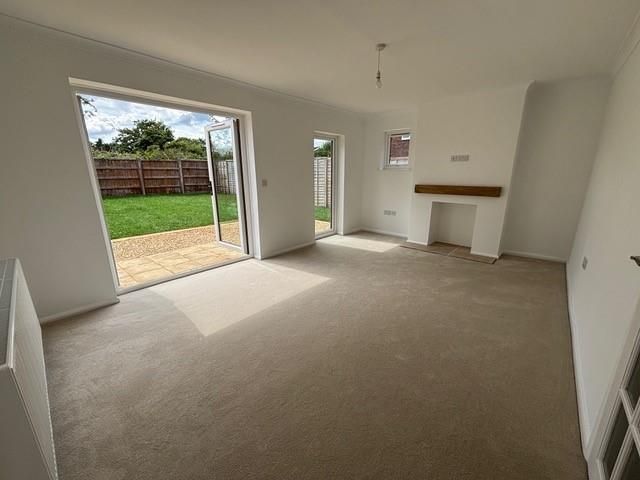 Property photo 3 of 12 Photo 13