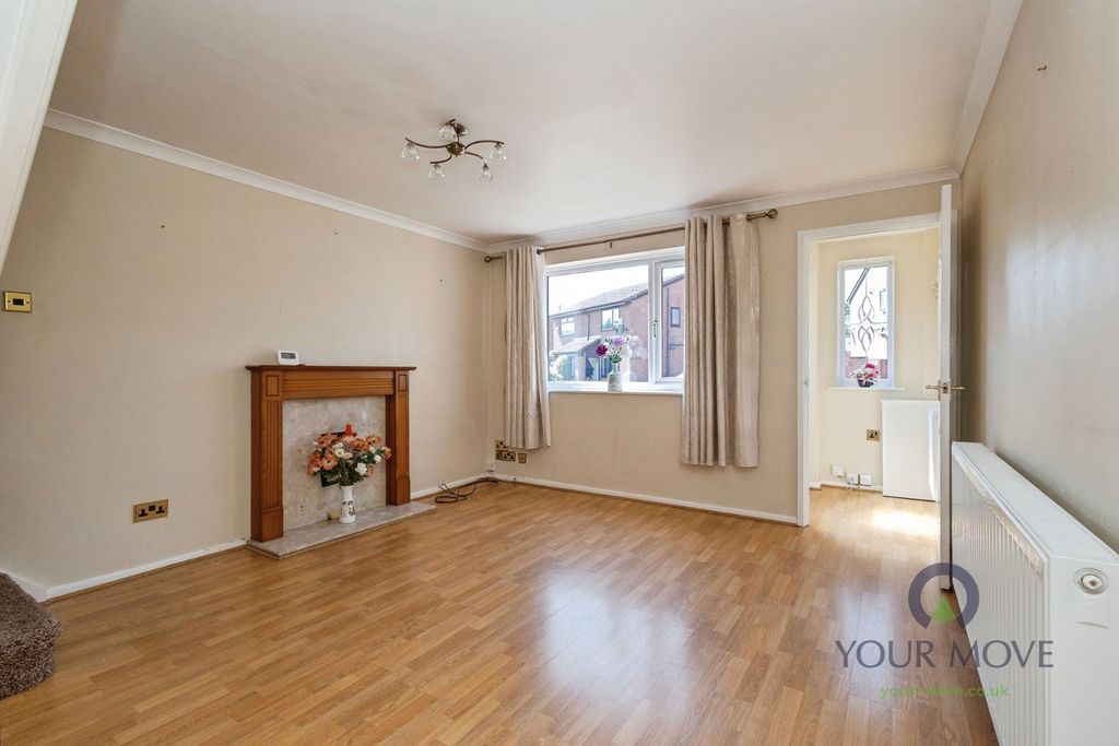 Property photo 3 of 13 Pbox-Img.Jpg