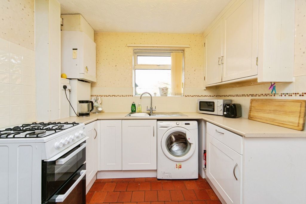 Property photo 2 of 20 Pbox-Img.Jpg