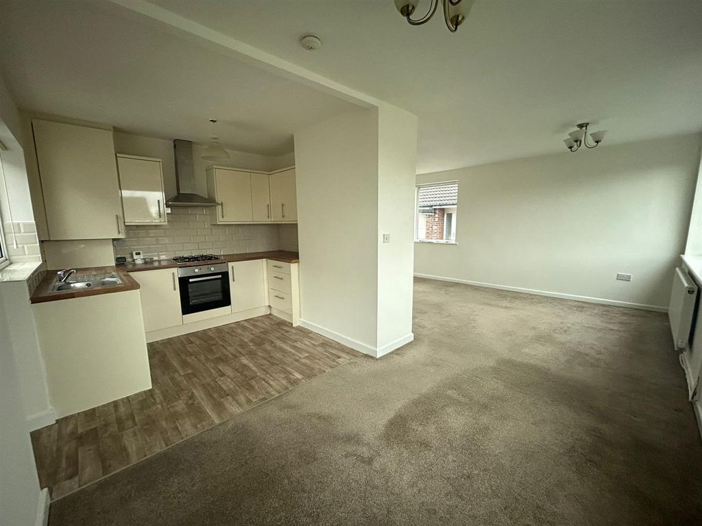 Property photo 2 of 19 (2).Jpeg