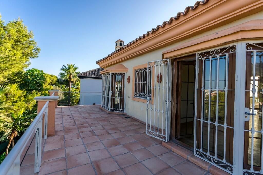 Property photo 3 of 3
