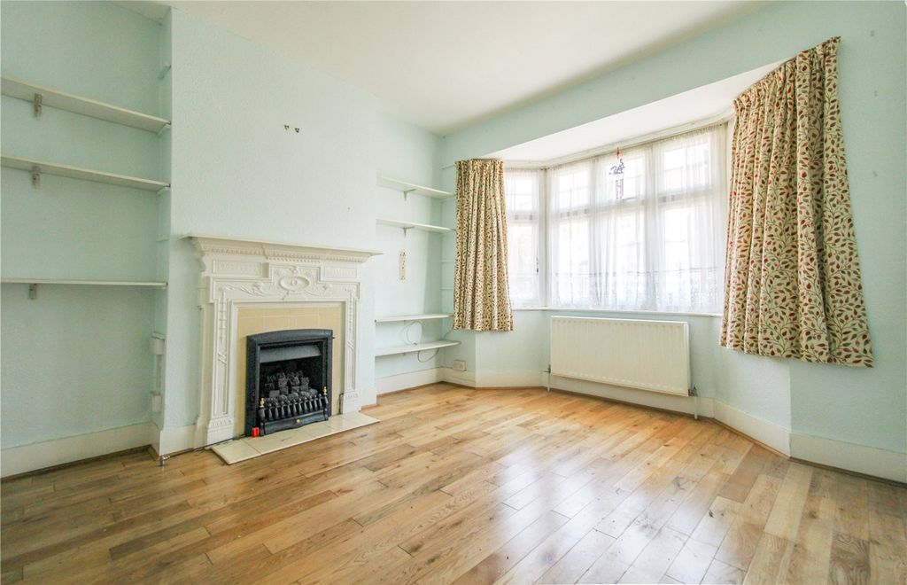 Property photo 2 of 12 Picture No. 06