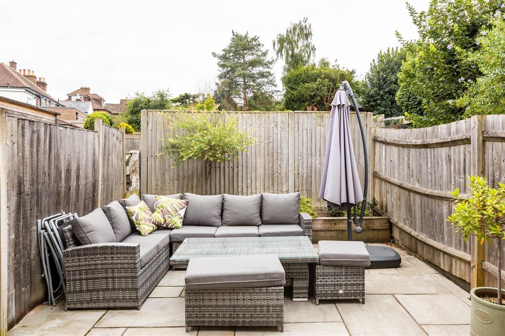 Property photo 3 of 19