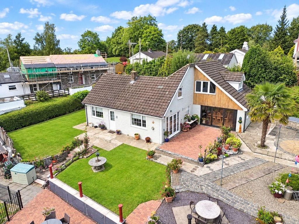 Property photo 1 of 59