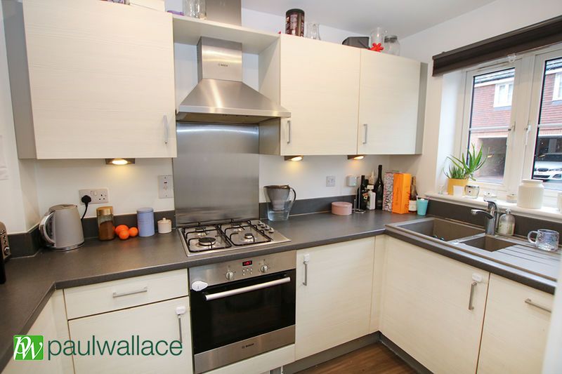 Property photo 3 of 9 Kitchen