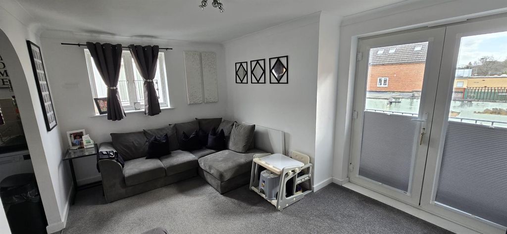 Property photo 2 of 13 Living Room