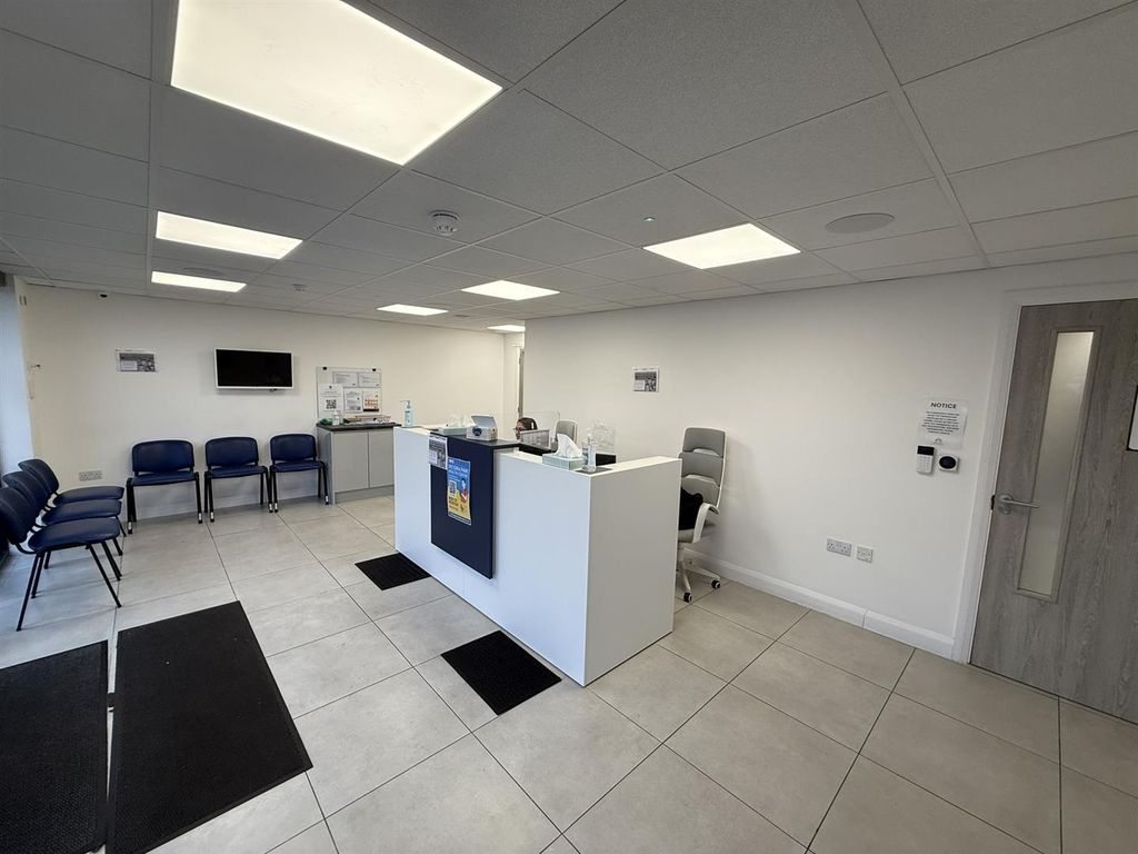 Property photo 3 of 6 Img_2357.Jpeg