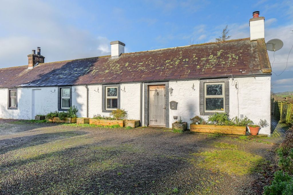 Property photo 1 of 33