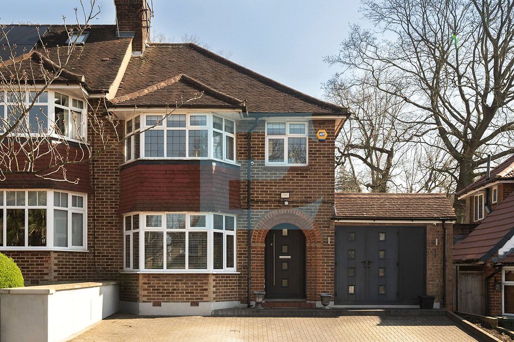 Property photo 1 of 15 Picture No. 03