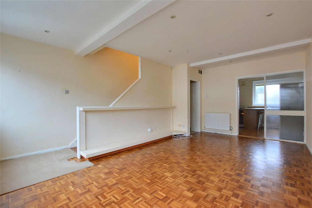 Property photo 3 of 12 Picture No. 26