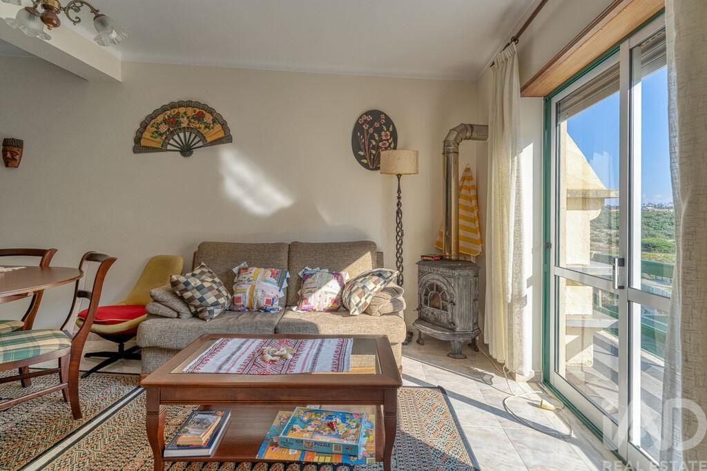 Property photo 1 of 28