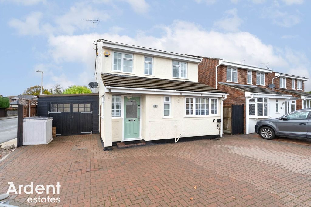 Property photo 1 of 37