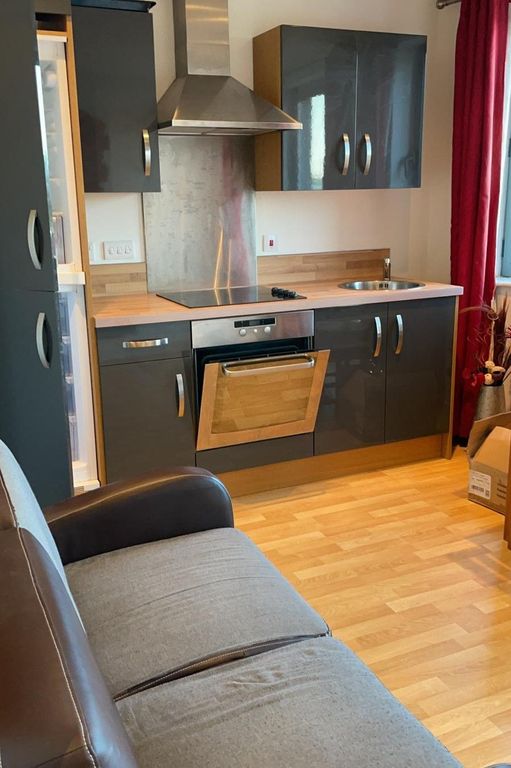 Property photo 2 of 6