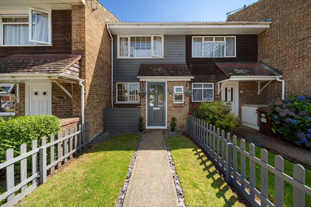 Property photo 1 of 13 4410851
