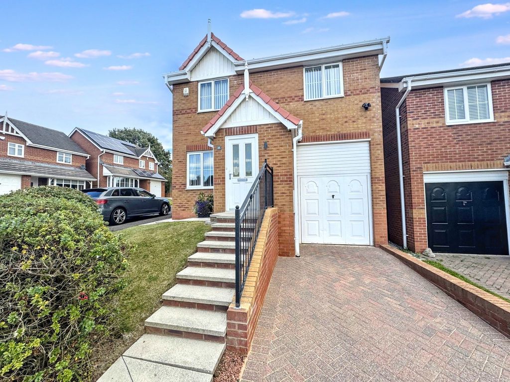 Property photo 1 of 23