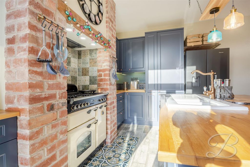 Property photo 2 of 50 Ccltd-37.Jpg