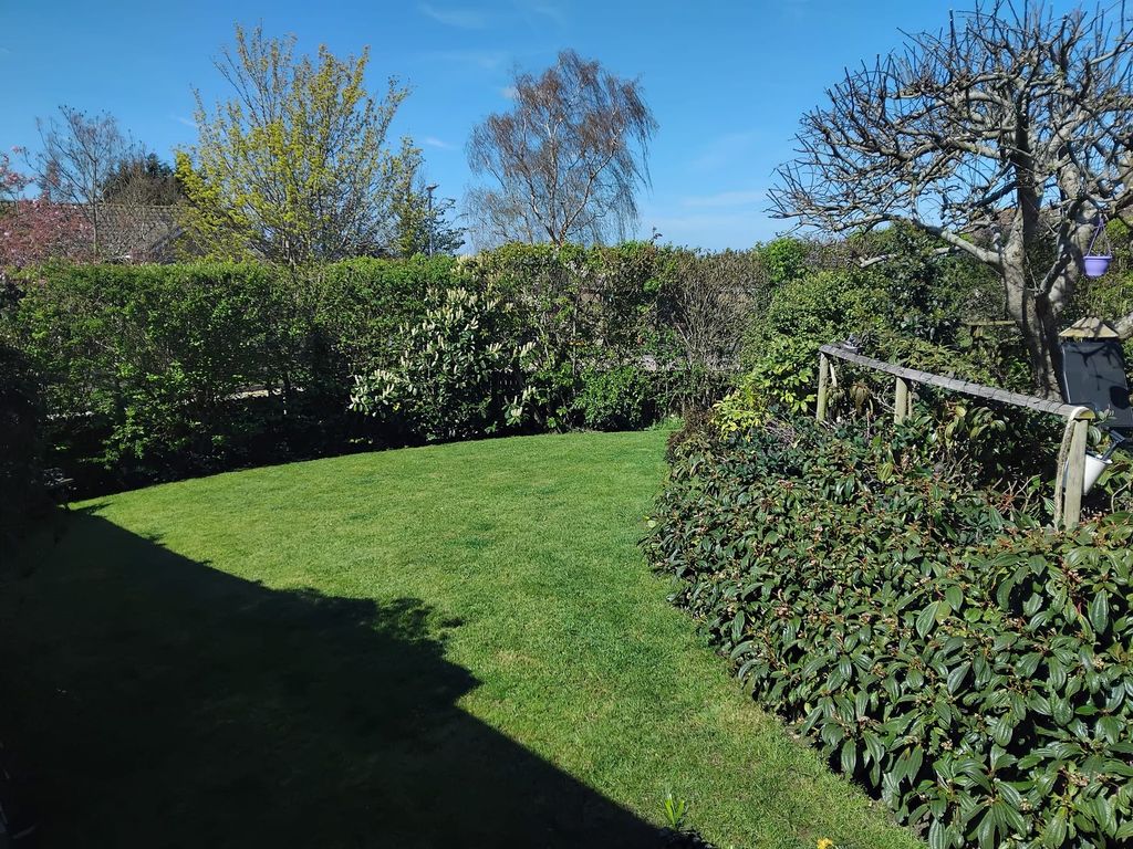 Property photo 3 of 15