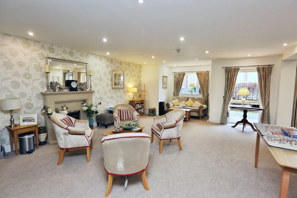 Additional image 13 of 2 bed flat for saleSopwith Road, Eastleigh SO50