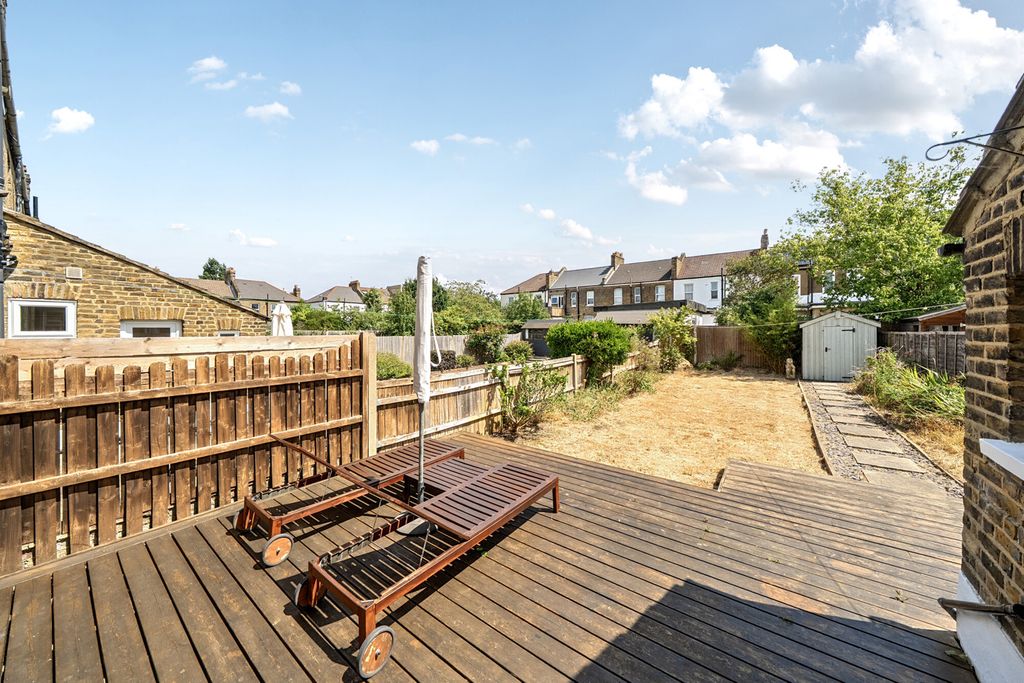 Property photo 3 of 39 1494763-13-6A5775...