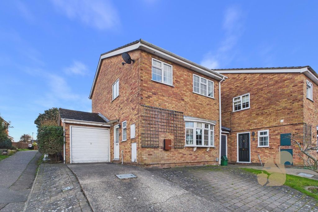 Property photo 1 of 25 Cam01659G0-Pr0731-Still026.Jpg