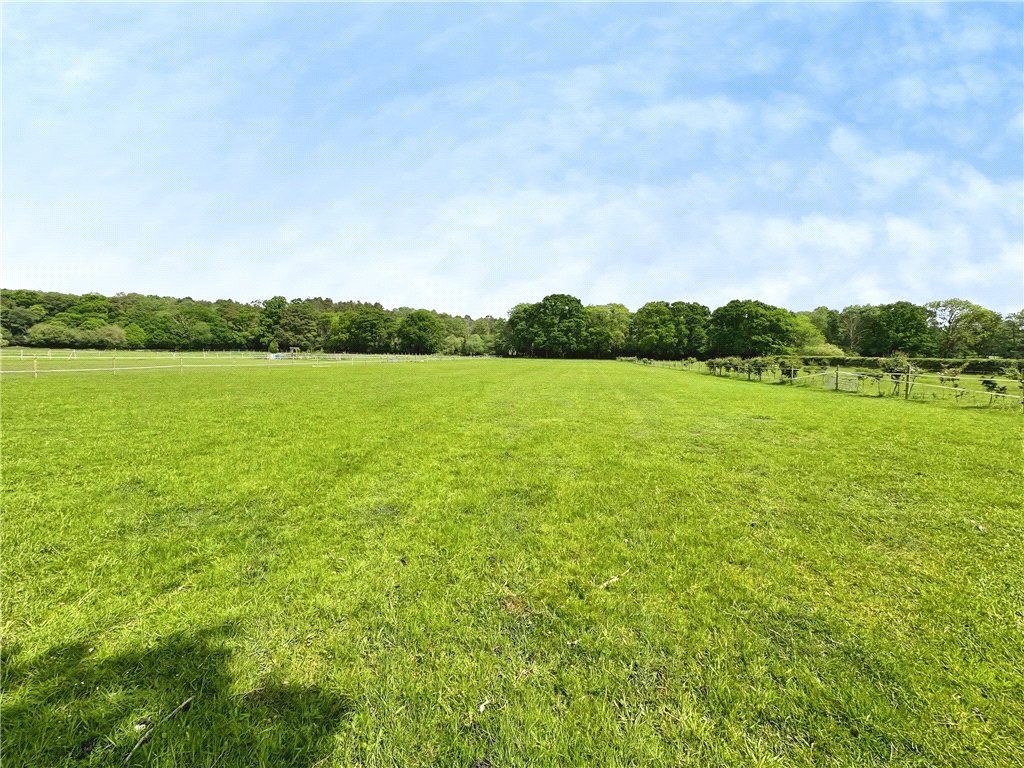 Property photo 3 of 24 Picture No. 35
