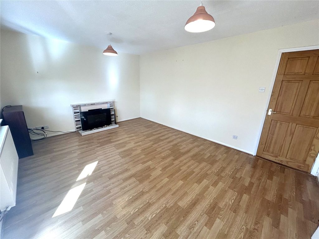 Property photo 3 of 12 Picture No. 03