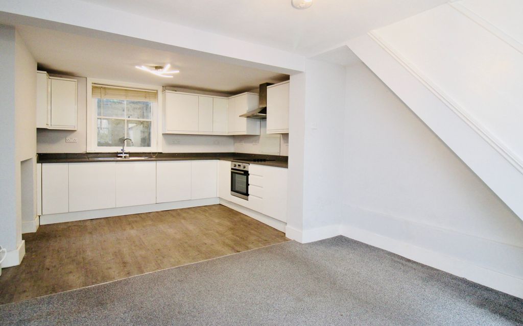 Property photo 2 of 9 Living Room