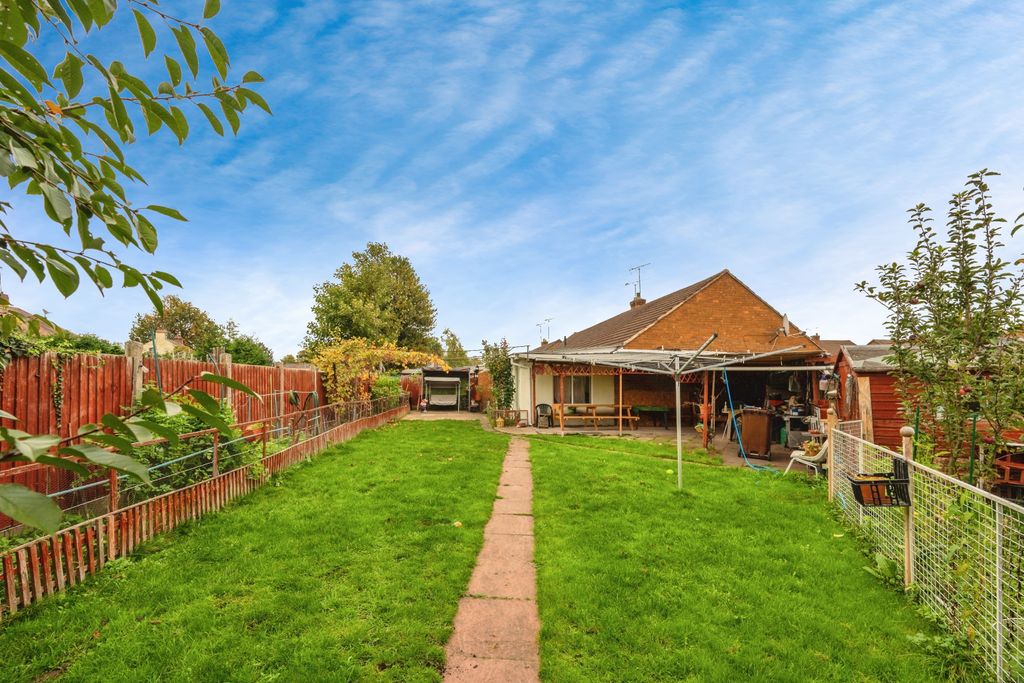 Property photo 3 of 15