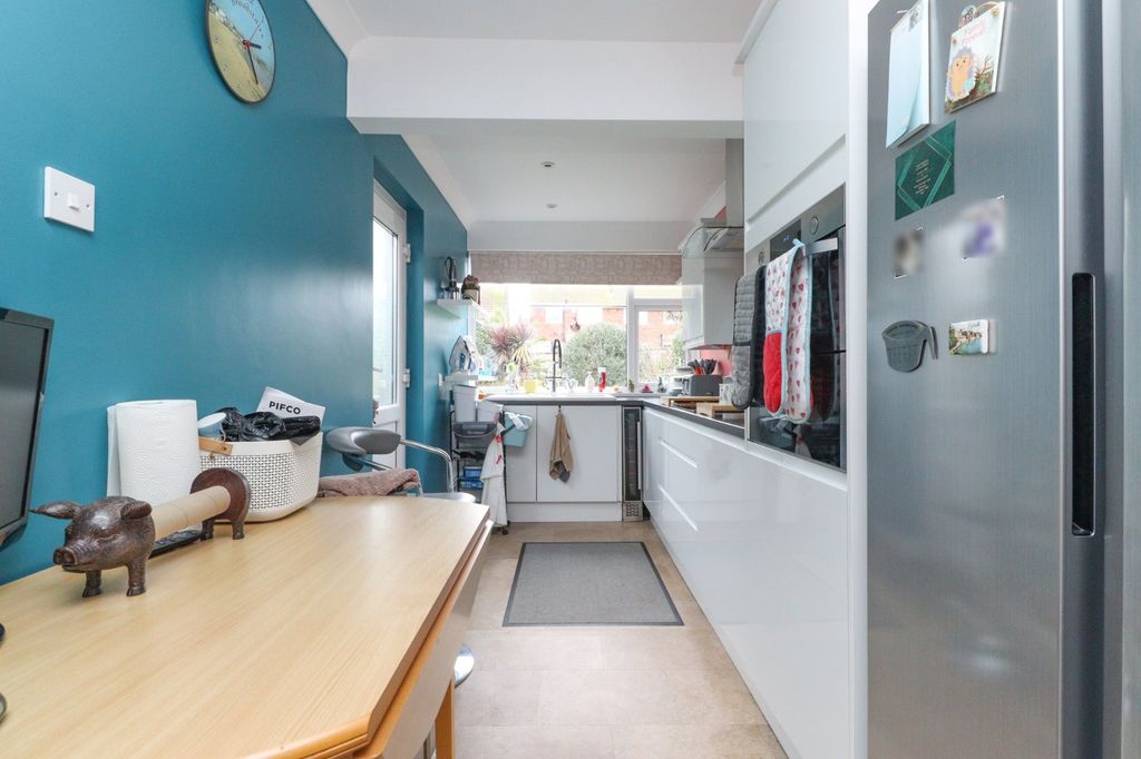 Property photo 2 of 11 Picture 2