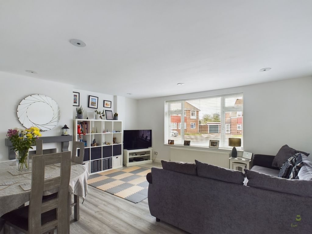 Property photo 1 of 10 Cam01834G0-Pr0159-Still002