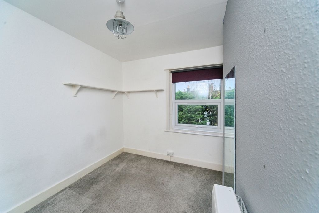 Property photo 3 of 20 Pbox-Img.Jpg