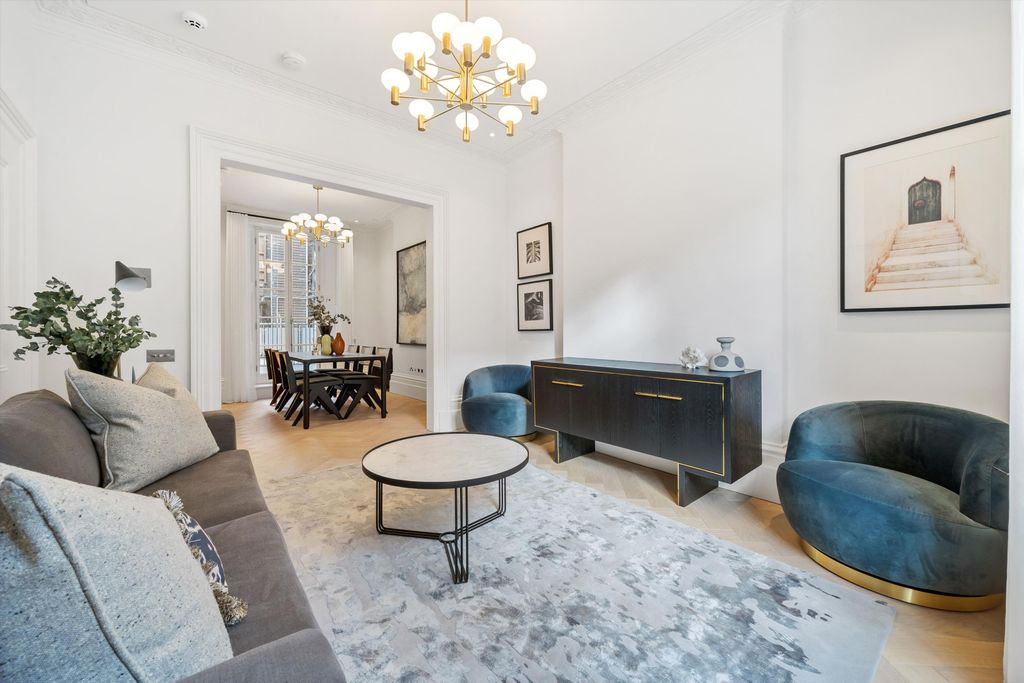 Property photo 2 of 13 Image