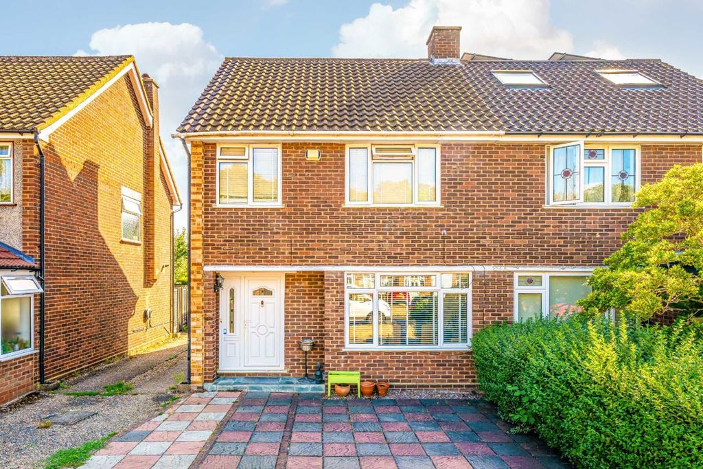 Property photo 1 of 7