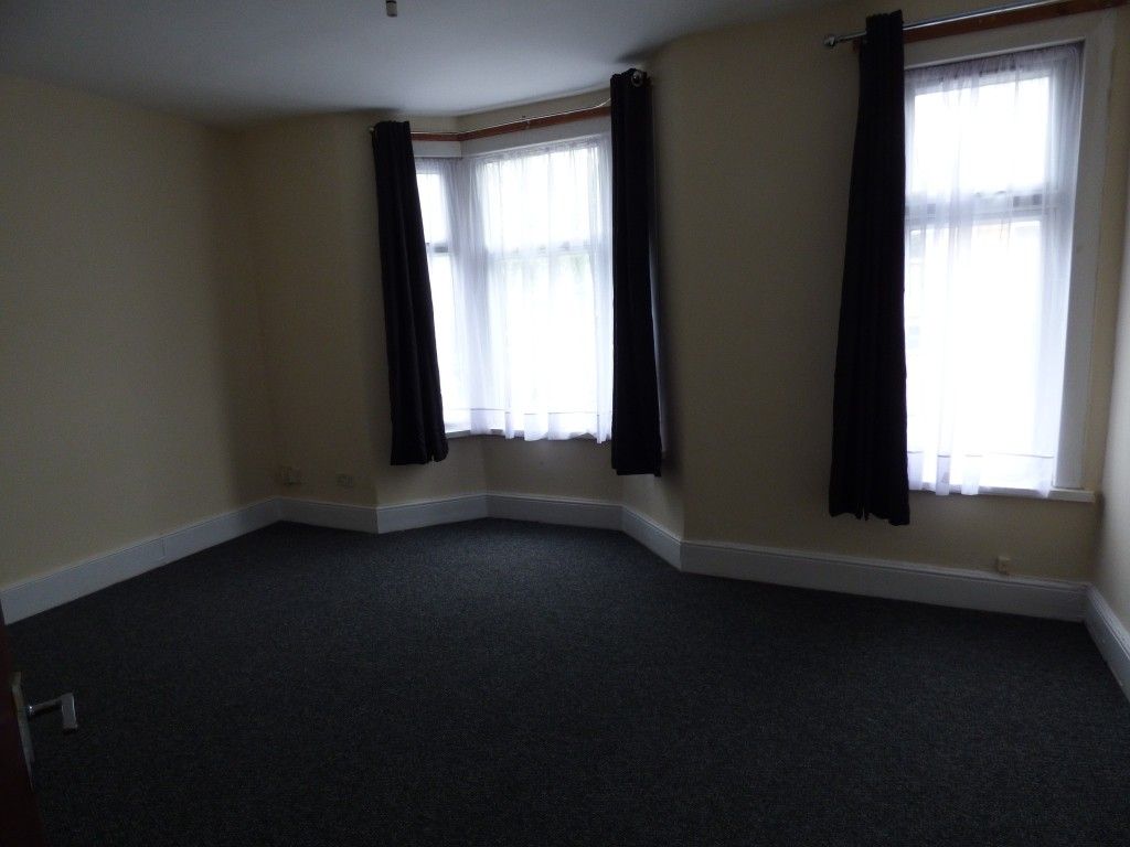 Property photo 3 of 8 Bedroom 2