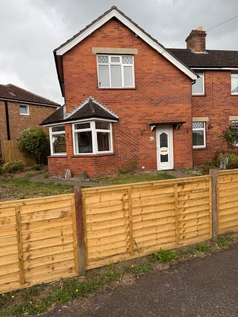 Property photo 1 of 12