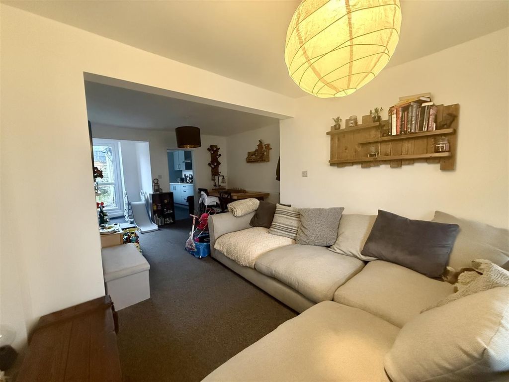 Property photo 3 of 8 Img_0537.Jpg