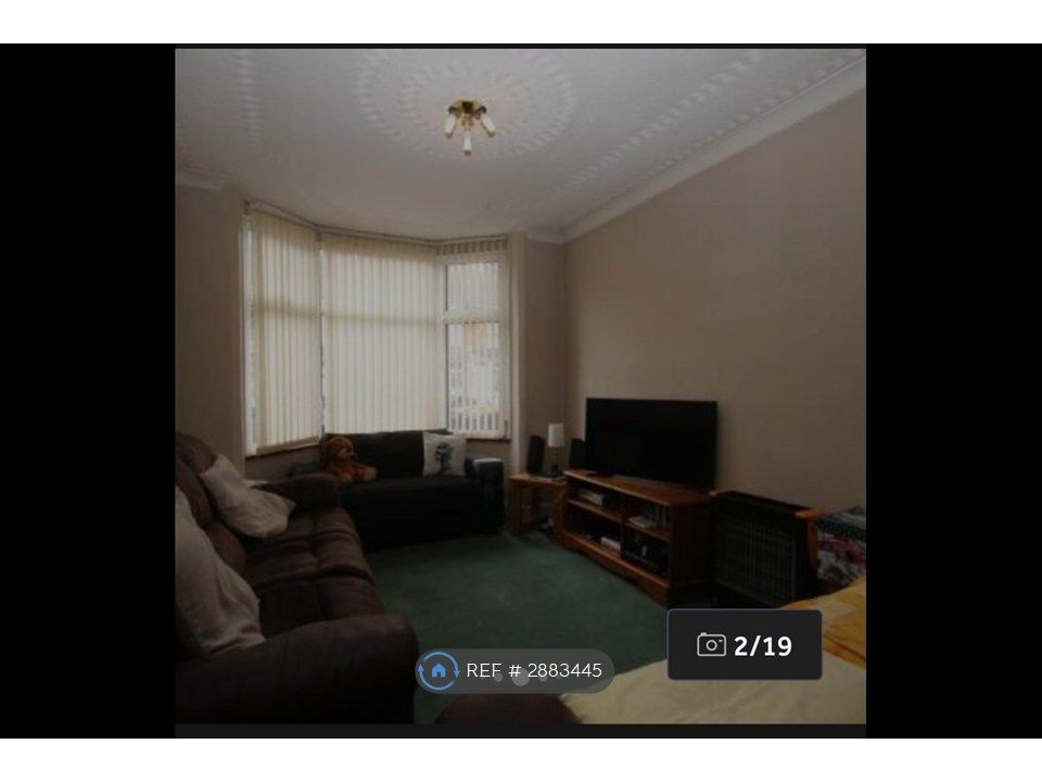 Property photo 3 of 20
