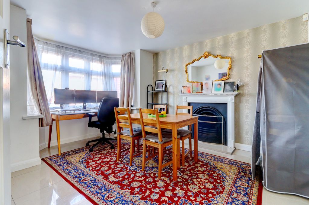 Property photo 3 of 13 Picture No. 05