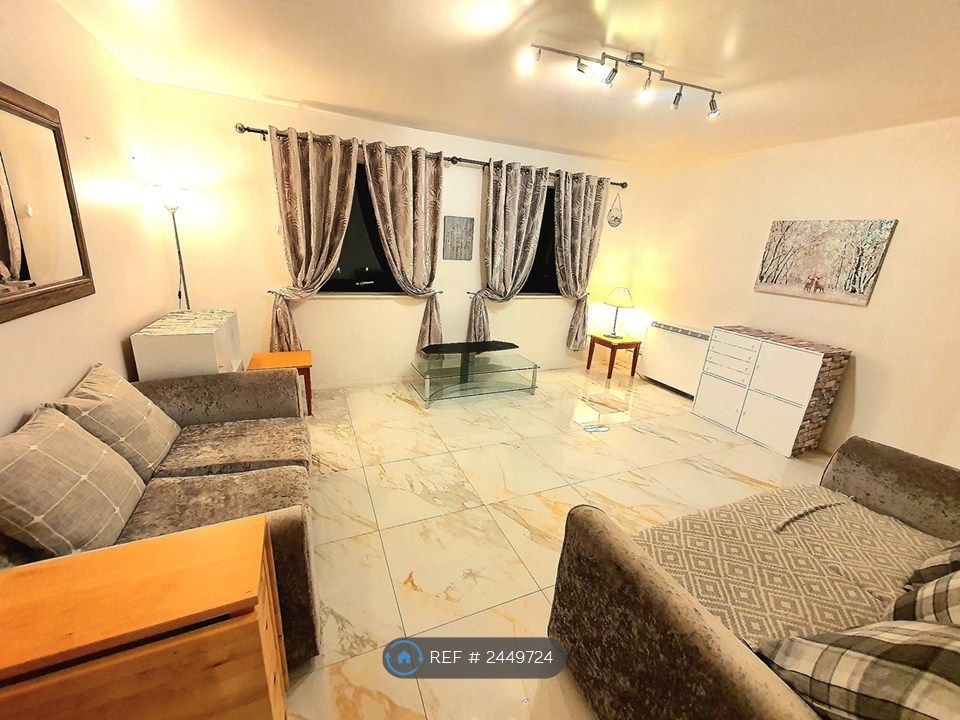 Property photo 1 of 31